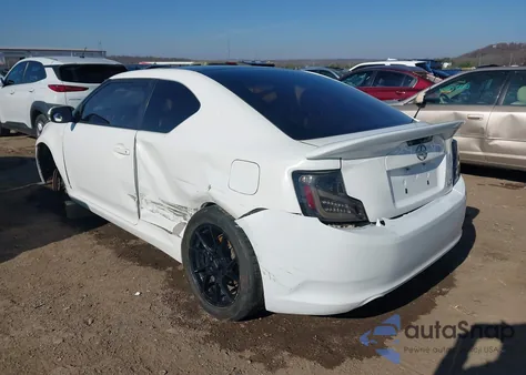 2011 Scion Tc из США, поврежденный, VIN JTKJF5C71B3020003